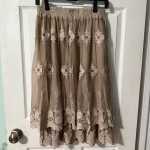 NWOT Indigo Soul Lave Taupe Lace Midi Skirt Small